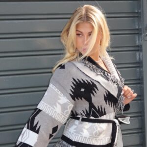 Cardigan bianco e nero